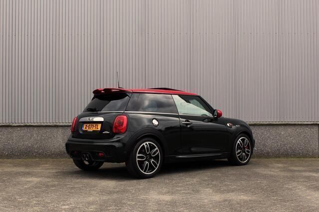 Occasion Mini John Cooper Works Chili 231 PK (169 kW) 2015 Groen Hatchback