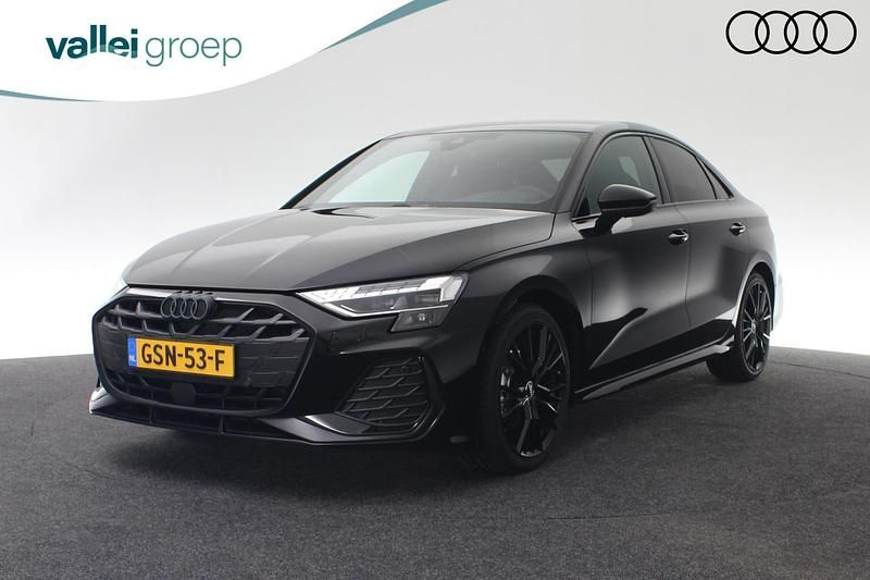 Zwart Gebruikt 2024 Audi A3 S-Line Sedan | € 41.900 (Duur) - Afbeelding 1/4