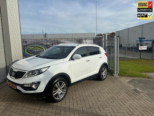 Wit Gebruikt 2010 Kia Sportage Plus SUV | € 9.750 (Eerlijke prijs) - Afbeelding 1/4
