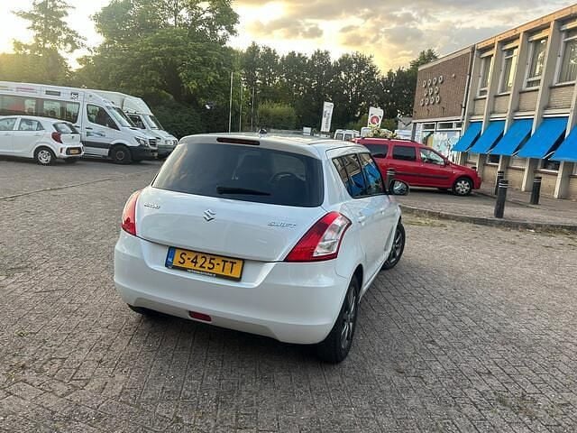Afbeelding 4/4