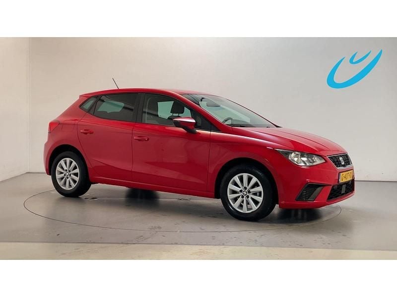 Rood Gebruikt 2019 Seat Ibiza Business Hatchback | € 12.950 (Goede deal) - Afbeelding 1/3
