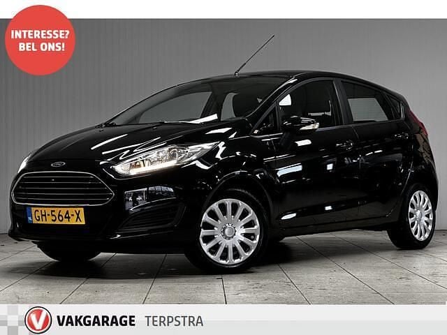 Zwart (metallic) Gebruikt 2015 Ford Fiesta Style Hatchback | € 5.995 (Goede deal) - Afbeelding 1/4