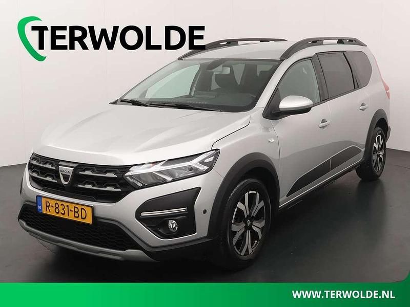 Grijs Gebruikt 2022 Dacia Jogger Comfort MPV | € 17.445 (Eerlijke prijs) - Afbeelding 1/4