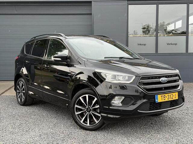Occasion Ford Kuga ST-Line 120 PK (88 kW) 2018 Zwart SUV