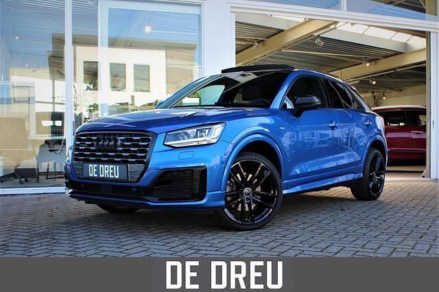 Blauw Gebruikt 2017 Audi Q2 Sport SUV | € 24.495 - Afbeelding 1/4