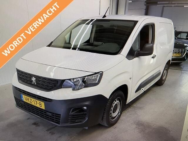 Wit Gebruikt 2021 Peugeot Partner Premium MPV | € 13.450 (Goede deal) - Afbeelding 1/4