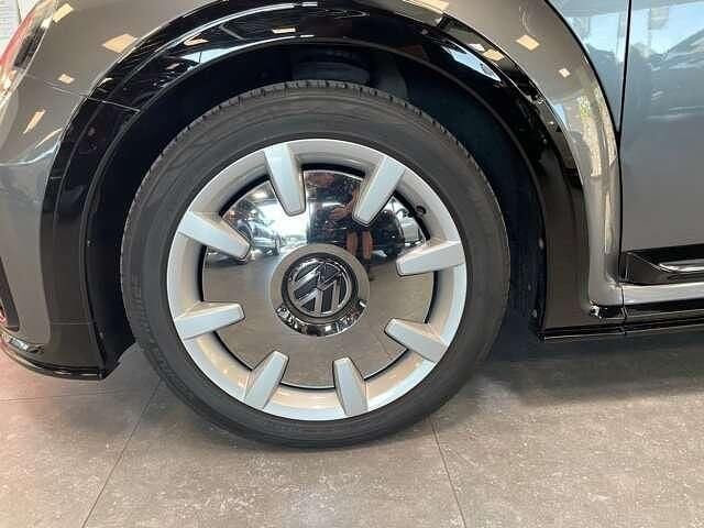 Occasion VW Beetle R-line 150 PK (110 kW) 2017 Grijs Hatchback