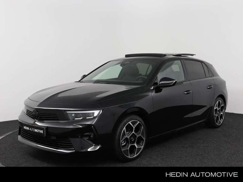 Zwart Gebruikt 2024 Opel Astra Ultimate Hatchback | € 33.950 - Afbeelding 1/3