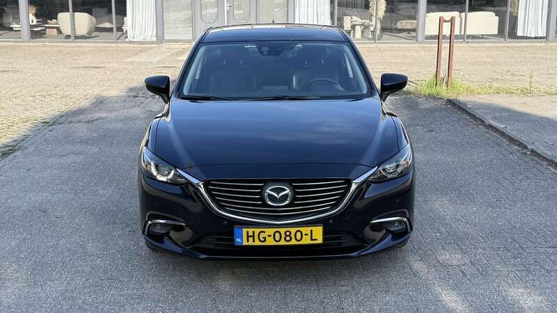 Blauw Gebruikt 2015 Mazda 6 Sedan | € 11.000 - Afbeelding 1/4