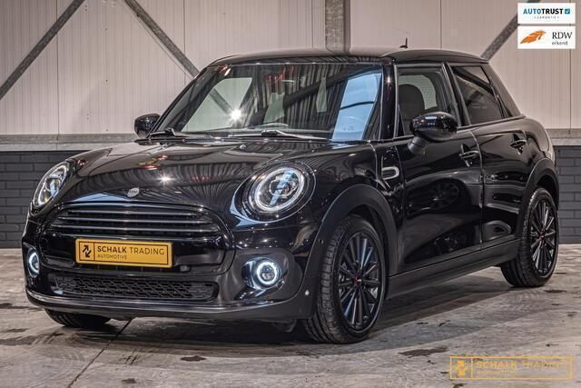 Zwart Gebruikt 2020 Mini ONE Chili Hatchback | € 17.950 (Eerlijke prijs) - Afbeelding 1/4