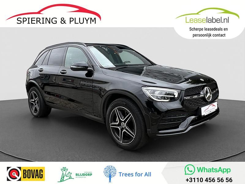 Zwart Gebruikt 2021 Mercedes GLC300e AMG SUV | € 41.740 (Goede deal) - Afbeelding 1/4