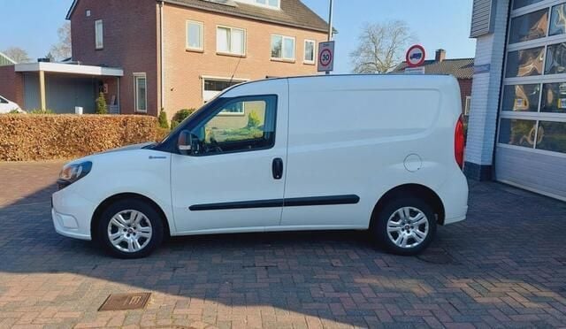 Occasion Fiat Doblò 105 PK (77 kW) 2019 Wit MPV