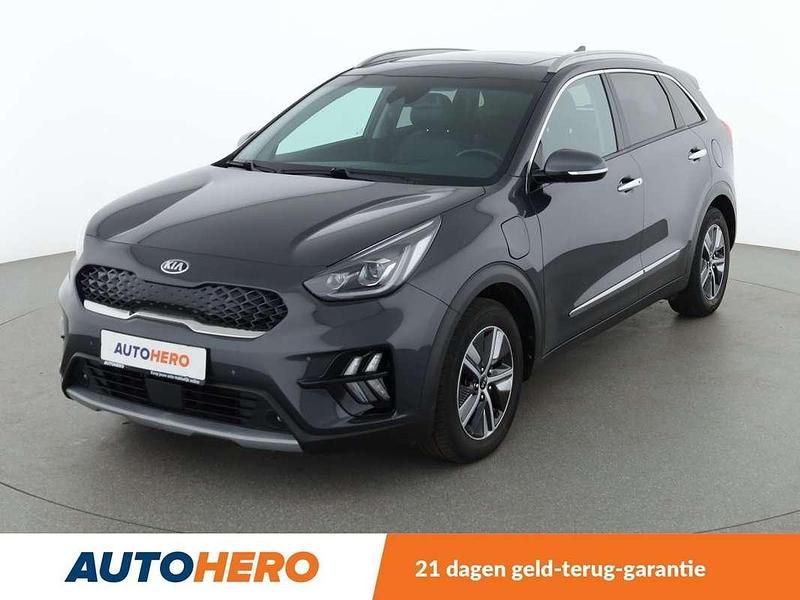 Grijs Gebruikt 2020 Kia Niro SUV | € 18.449 (Eerlijke prijs) - Afbeelding 1/3