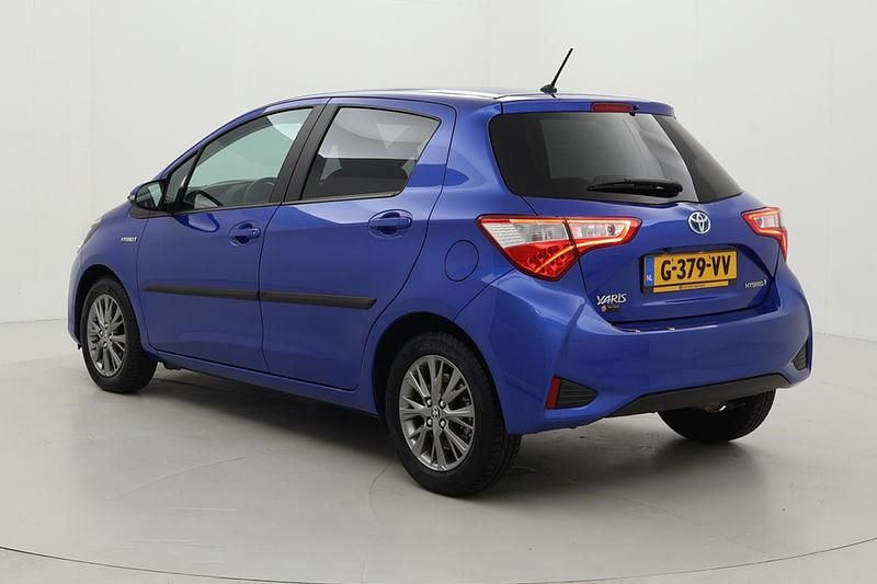 Occasion Toyota Yaris Hybrid 101 PK (74 kW) 2019 Blauw Hatchback