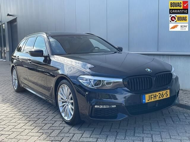 Zwart Gebruikt 2018 BMW 540 Executive Stationwagen | € 29.950 (Super prijs) - Afbeelding 1/4