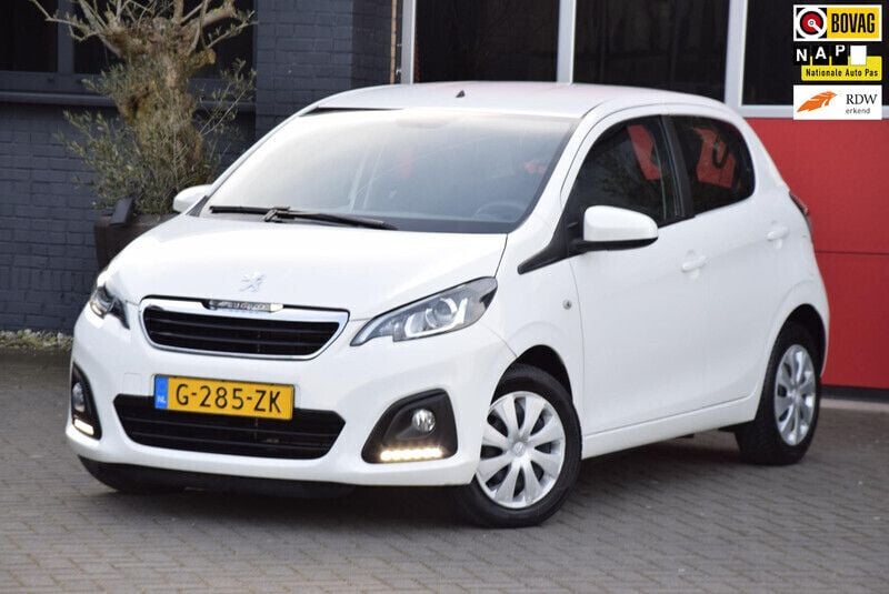 Wit Gebruikt 2020 Peugeot 108 Active Hatchback | € 8.500 (Eerlijke prijs) - Afbeelding 1/3