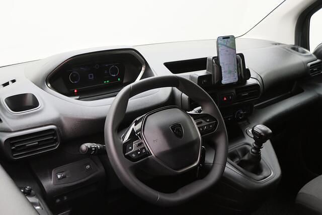 Occasion Peugeot Partner S 102 PK (75 kW) 2024 Blauw MPV