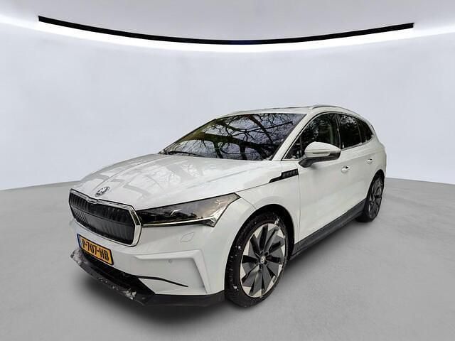 Wit Occasion 2020 Skoda Enyaq iV SportLine SUV | € 25.600 (Eerlijke prijs) - Afbeelding 1/4