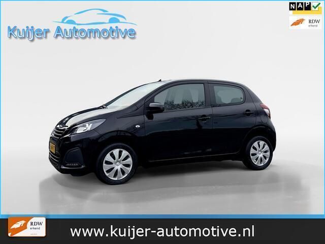 Zwart, metallic lak Gebruikt 2021 Peugeot 108 Active Hatchback | € 7.945 (Eerlijke prijs) - Afbeelding 1/4