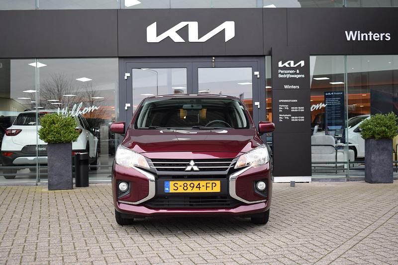 Occasion Mitsubishi Space Star 71 PK (52 kW) 2023 Rood Hatchback