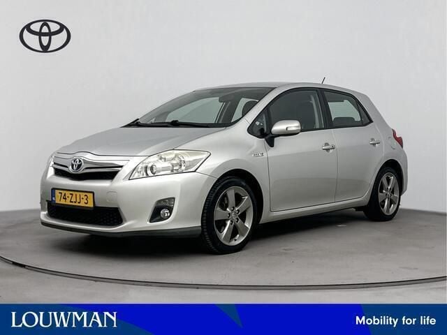 Grijs metallic Gebruikt 2012 Toyota Auris Business Edition Hatchback | € 9.995 (Eerlijke prijs) - Afbeelding 1/3