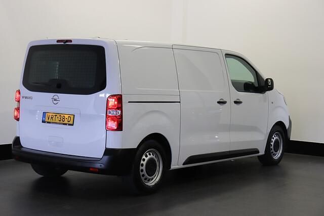 Occasion Opel Vivaro 102 PK (75 kW) 2022 Wit MPV
