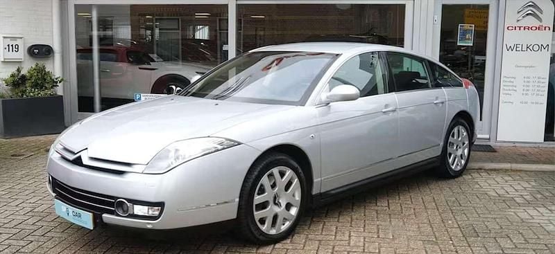 Zilver Occasion 2006 Citroën C6 Exclusive Sedan | € 9.900 (Goede deal) - Afbeelding 1/4