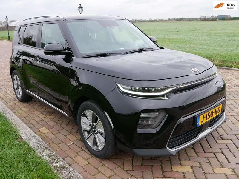 Zwart Gebruikt 2020 Kia Soul EV SUV | € 16.577 (Super prijs) - Afbeelding 1/3
