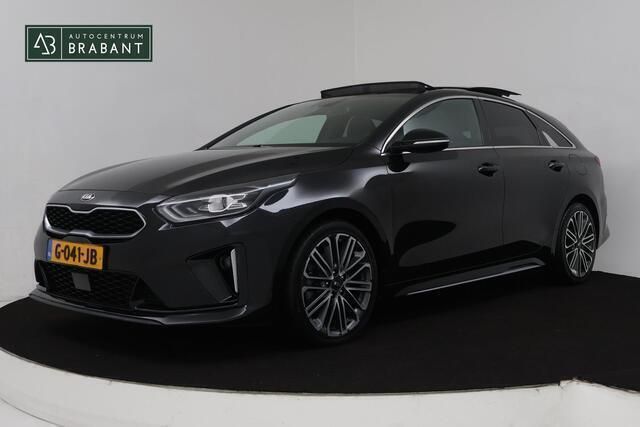 Zwart Gebruikt 2019 Kia ProCeed GT-Line Hatchback | € 18.945 (Eerlijke prijs) - Afbeelding 1/4
