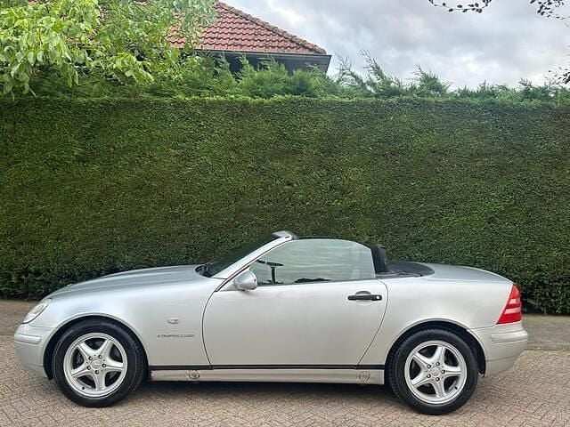 Occasion Mercedes SLK230 193 PK (141 kW) 1998 Grijs Cabriolet