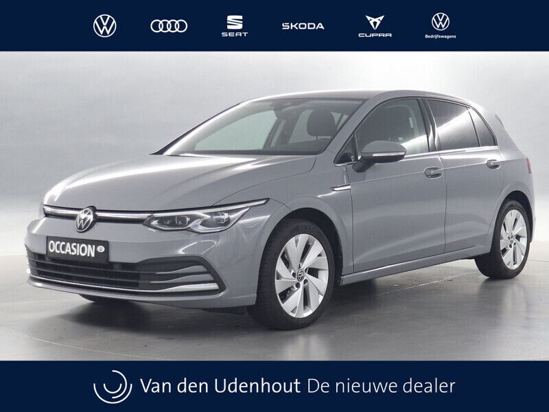 Grijs Gebruikt 2022 VW Golf VIII Style Hatchback | € 28.540 (Eerlijke prijs) - Afbeelding 1/4