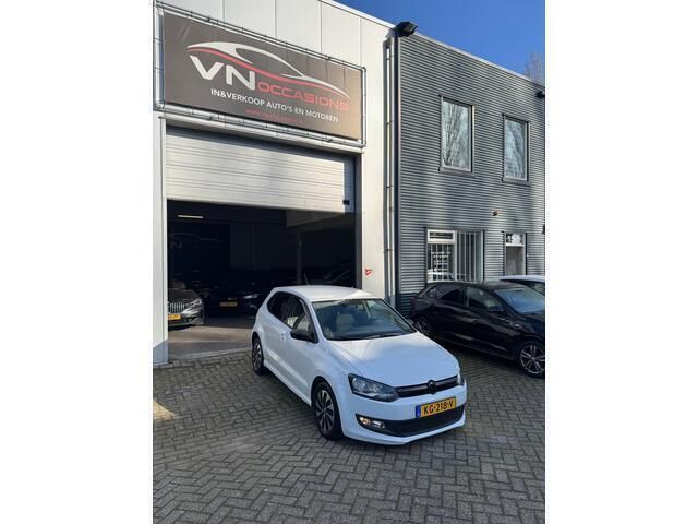 Wit Gebruikt 2016 VW Polo Edition Hatchback | € 8.950 (Eerlijke prijs) - Afbeelding 1/4