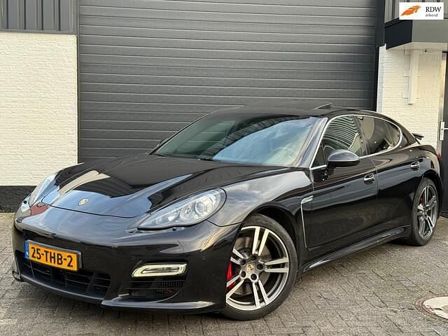 Zwart Occasion 2011 Porsche Panamera Sport Hatchback | € 29.995 - Afbeelding 1/4