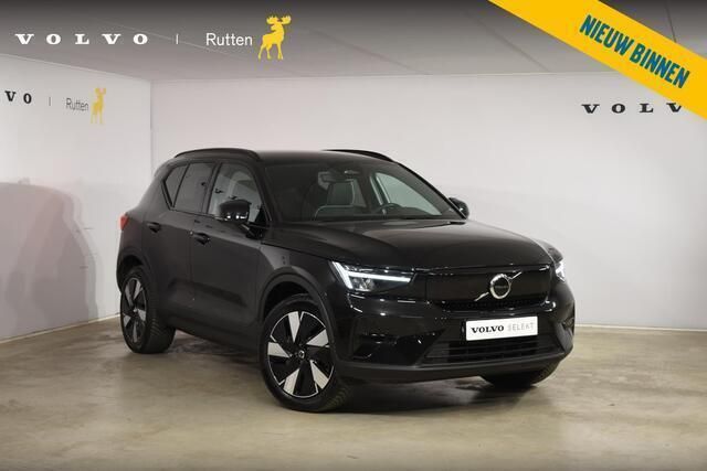 Zwart Gebruikt 2024 Volvo XC40 Plus SUV | € 43.840 (Goede deal) - Afbeelding 1/4