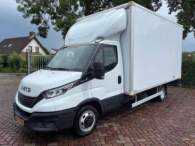 Wit Gebruikt 2021 Iveco Daily Van | € 15.950 (Eerlijke prijs) - Afbeelding 1/4