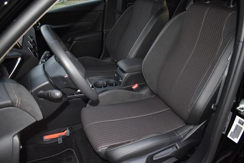 Occasion DS Automobiles DS3 Crossback E-Tense Performance 114 kW (156 PK) 2025 Zwart SUV