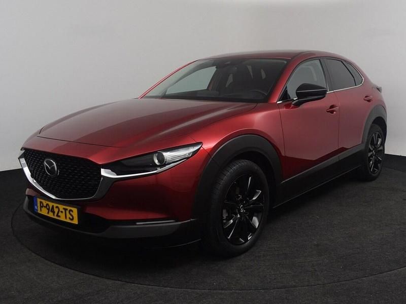 Soul red crystal (rood metallic) Gebruikt 2022 Mazda CX-30 Sportive SUV | € 26.740 (Eerlijke prijs) - Afbeelding 1/4