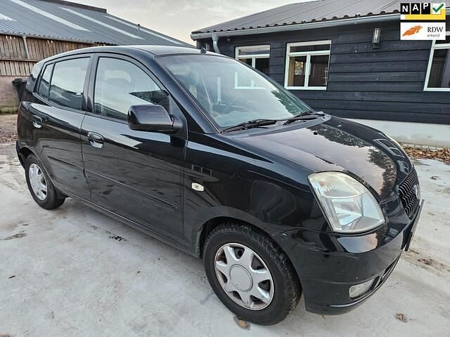 Zwart (metallic) Gebruikt 2005 Kia Picanto EX Hatchback | € 850 (Eerlijke prijs) - Afbeelding 1/4