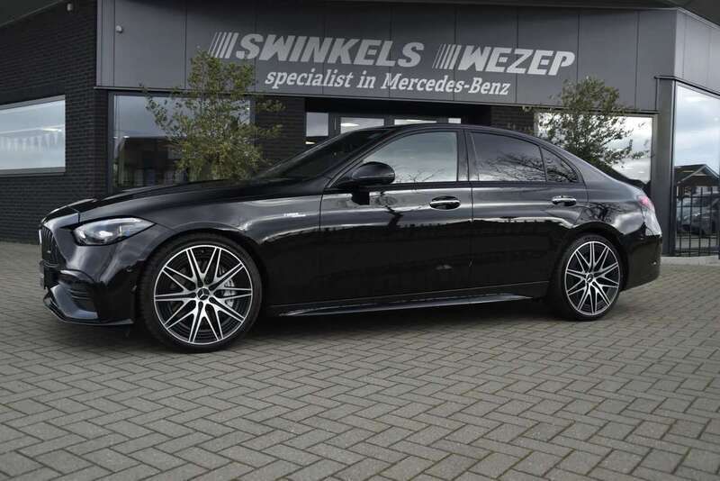 Zwart Gebruikt 2022 Mercedes C43 AMG AMG Sedan | € 79.999 (Eerlijke prijs) - Afbeelding 1/4