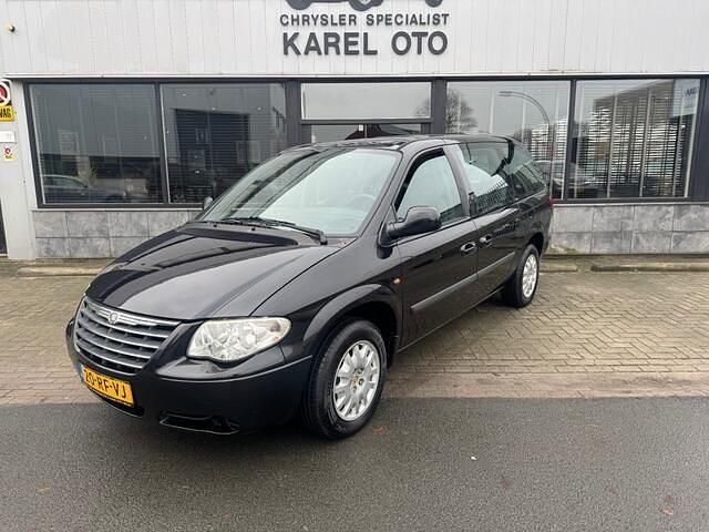 Zwart Gebruikt 2005 Chrysler Grand Voyager MPV | € 7.950 - Afbeelding 1/4