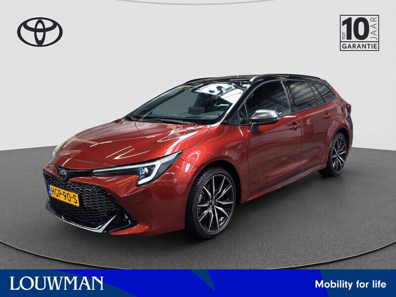 Bruin Gebruikt 2025 Toyota Corolla Hybrid Sport Stationwagen | € 44.995 - Afbeelding 1/3