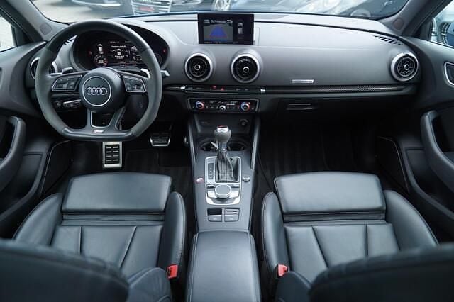 Occasion Audi RS3 Sportback Exclusive 400 PK (294 kW) 2018 Blauw Hatchback