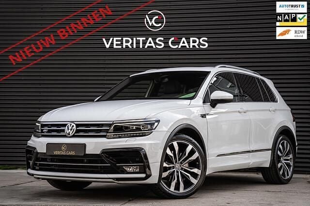 Wit Gebruikt 2018 VW Tiguan Highline SUV | € 26.450 (Goede deal) - Afbeelding 1/4