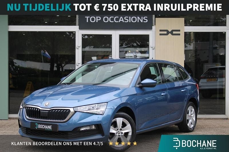 Blauw Gebruikt 2021 Skoda Scala Ambition Hatchback | € 15.295 (Eerlijke prijs) - Afbeelding 1/4
