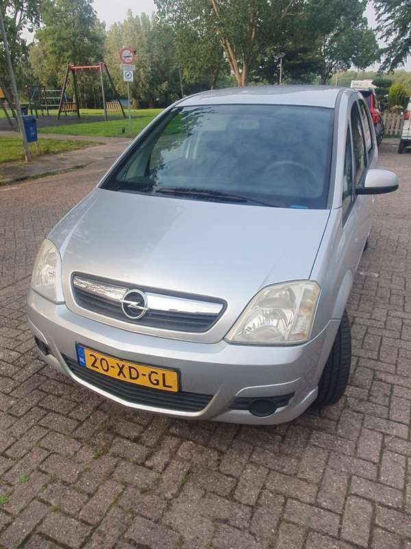 Afbeelding 2/4