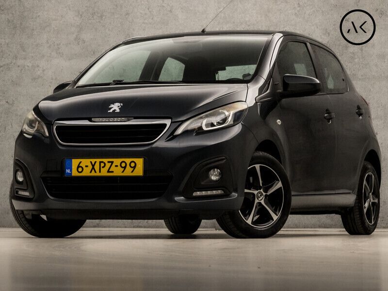 Grijs Gebruikt 2014 Peugeot 108 Sport Hatchback | € 10.245 (Eerlijke prijs) - Afbeelding 1/4