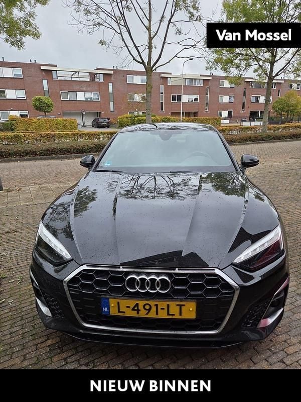 Zwart Gebruikt 2021 Audi A5 Sportback S-Line Hatchback | € 31.900 (Eerlijke prijs) - Afbeelding 1/4
