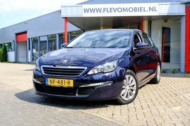Blauw Gebruikt 2017 Peugeot 308 Hatchback | € 7.950 (Goede deal) - Afbeelding 1/4