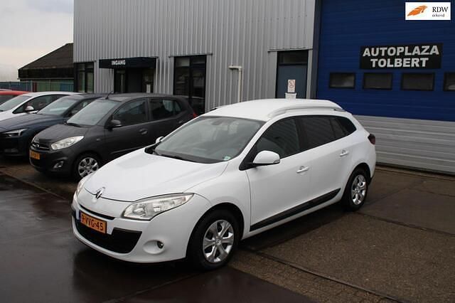 Wit Gebruikt 2012 Renault Mégane Expression Van | € 1.750 (Duur) - Afbeelding 1/4