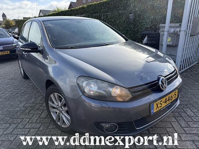 Grijs Gebruikt 2011 VW Golf VI Highline Hatchback | € 3.350 (Super prijs) - Afbeelding 1/4